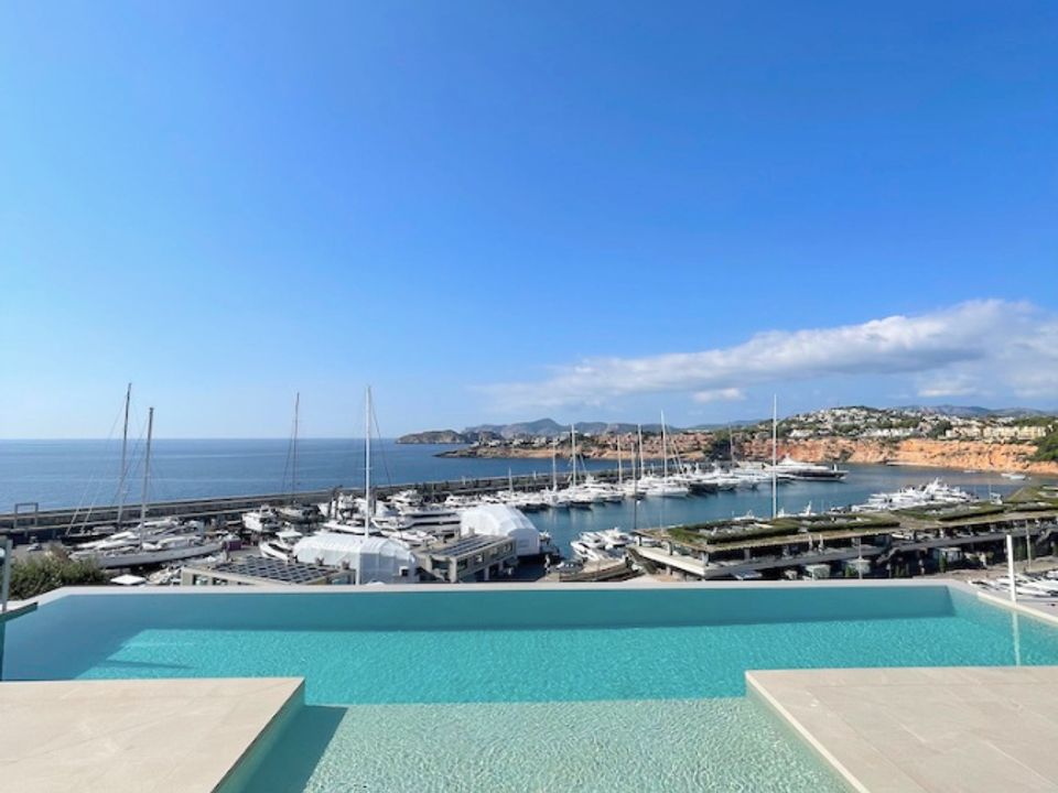 Villa i Nova Santa Ponsa, Mallorca - foto 1